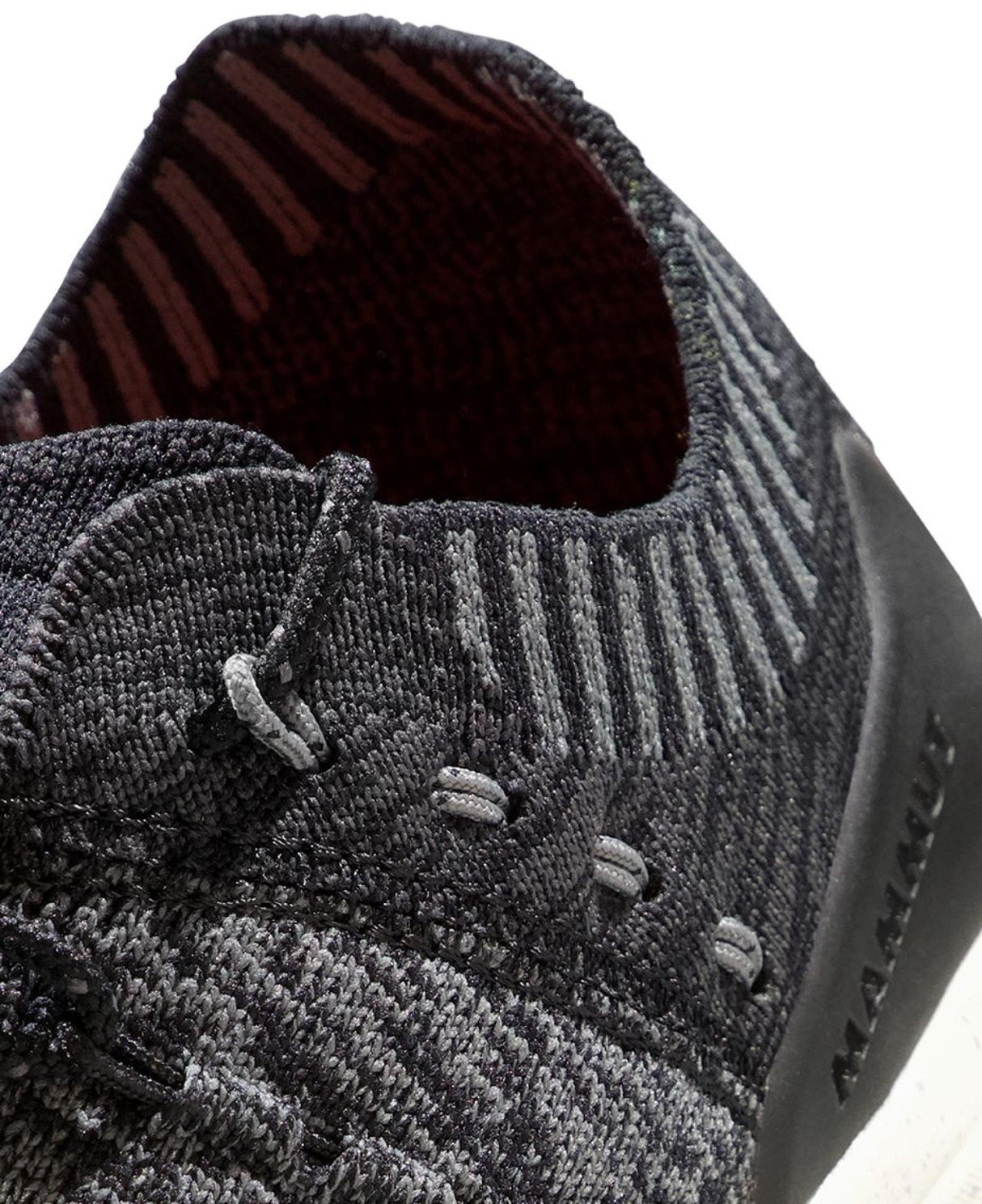 Hueco Knit Low