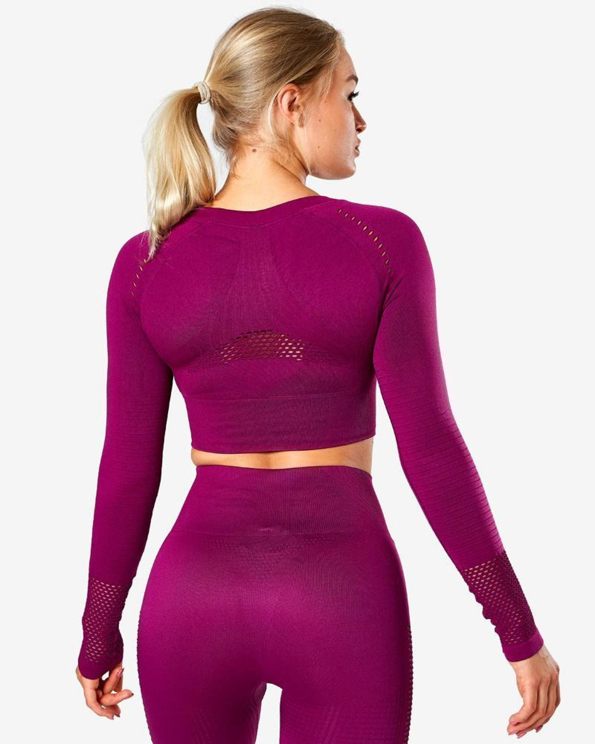 Dynamic Seamless Long Sleeve Crop Top Mulberry - XS